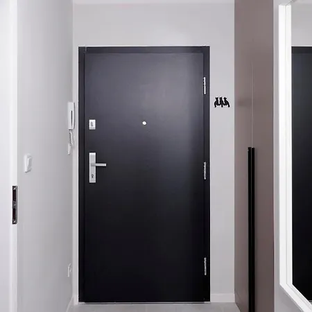 Sleep Well Madalinskiego