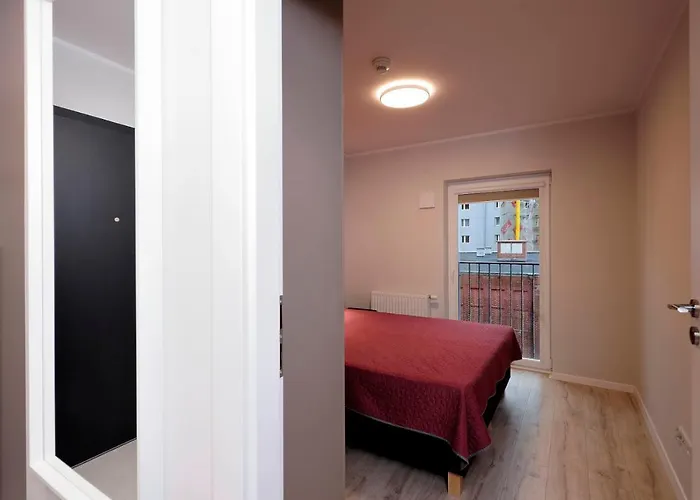 Sleep Well Madalinskiego Appartamento Breslavia